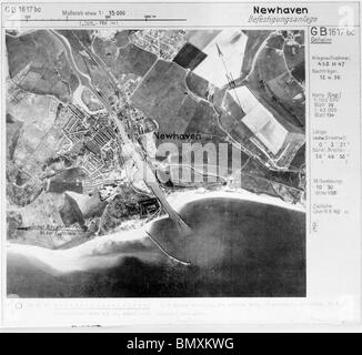Newhaven - Sussex 12 Avril 1939 Port, fortifications et de défenses côtières Banque D'Images