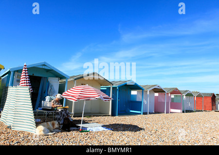United Kingdom West Sussex Norfolk arms beach huts Banque D'Images