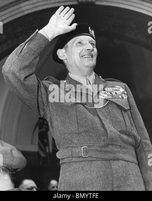 BERNARD MONTGOMERY (1887-1976) Officier de l'armée britannique intitulé Le vicomte Montgomery Ist de Alamein ici en 1945 Banque D'Images