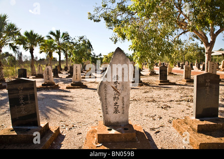 Plus de 600 tombes dans Broome Australi'un cimetière japonais témoignent sur les dangers rencontrés par les pêcheurs de perles japonais Banque D'Images