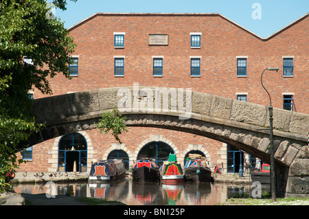 Musée du bassin de Portland, l'ancien entrepôt, canal Ashton Ashton sous Lyne,Greater Manchester, UK. Banque D'Images