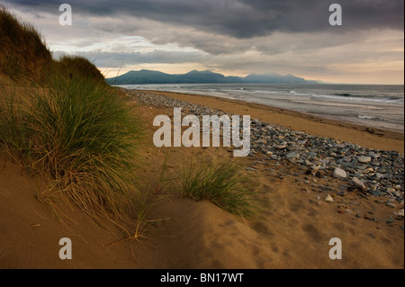 La péninsule de Lleyn Dinas Dinlle du nord du Pays de Galles beach Banque D'Images