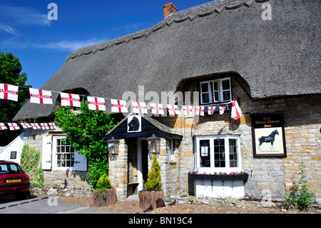 Le Black Horse Inn, Station Road, Shipston-on-Stour, Warwickshire, Angleterre, Royaume-Uni Banque D'Images