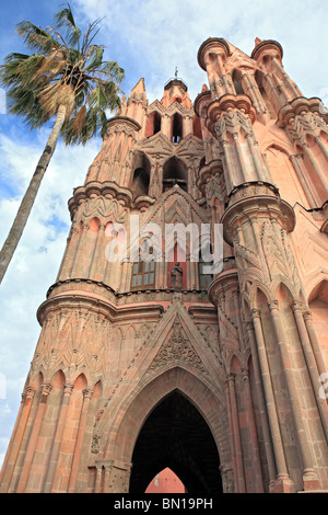 L'église San Miguel Arcangel (1880), San Miguel de Allende, Guanajuato, Mexique Banque D'Images