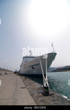 Le Seven Seas Navigator cruise ship in port à Tenerife, Espagne. Banque D'Images