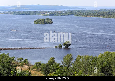 Vue de la colline de Taras Dniepr, Kaniv, Oblast de Tcherkassy, en Ukraine Banque D'Images