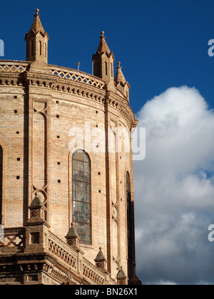 Le Catedral Neuca ou nouvelle cathédrale de Cuenca en Equateur Banque D'Images