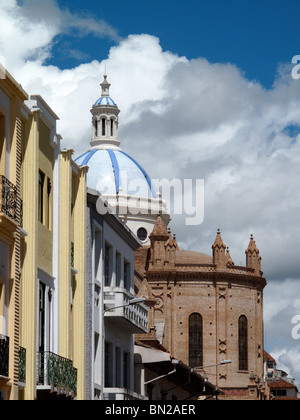 Le Catedral Neuca ou nouvelle cathédrale de Cuenca en Equateur Banque D'Images