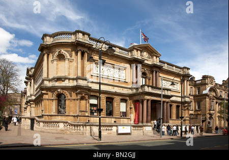 Extérieur de Wolverhampton Art Gallery and Museum de Lichfield Street Wolverhampton, Royaume-Uni. Banque D'Images