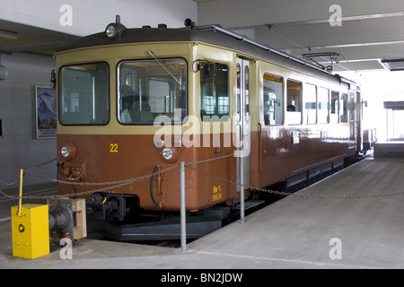 Alpes suisse région : train à crémaillère du terminal railway stationin murren Banque D'Images