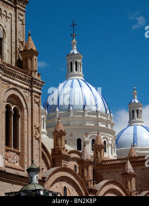 Le Catedral Neuca ou nouvelle cathédrale de Cuenca en Equateur Banque D'Images