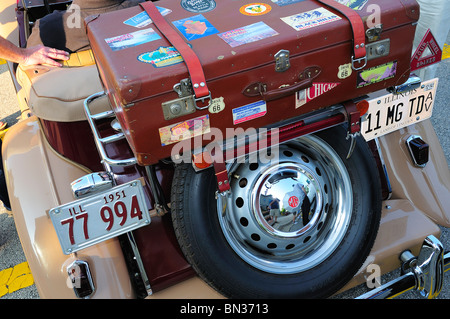 1951 MG TD Porte-bagages arrière & suit cas Banque D'Images