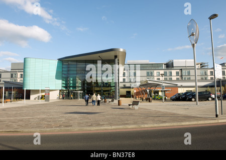 Entrée principale de l'Hôpital Royal Derby, à Uttoxeter Road, Derby, Derbyshire, East Midlands, Angleterre Banque D'Images