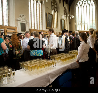 Réception au champagne St Andrew's Hall, Norwich, Angleterre Banque D'Images