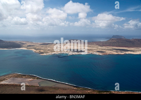 Vue Sur La Graciosa, vu du Mirador del Rio, Lanzarote, Espagne, bird's eye view Banque D'Images