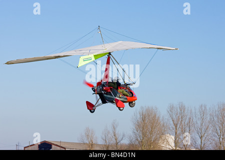 Flex-wing Pegasus le décollage d'avions ultralégers de Breighton Airfield Banque D'Images