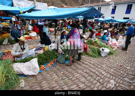 Marché de Pisac, Pérou Banque D'Images