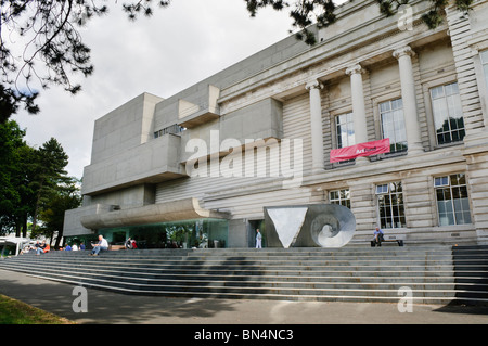 1er juillet 2010, Belfast. Musée de l'Ulster remporte le prix du Fonds des Arts de 100 000 € Banque D'Images