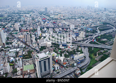 Vue à partir de la 88e étage de la galerie tournante "Baiyoke Sky Hotel - L'hôtel le plus élevé de la Thaïlande Banque D'Images