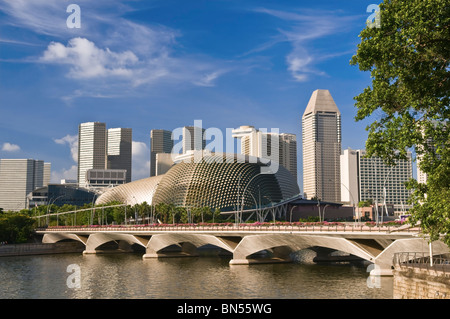 Esplanade Theatre et Esplanade Bridge Central Business District Singapore Banque D'Images