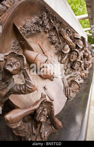 Détail de la Battle of Britain Memorial à quai à Londres, Angleterre, Royaume-Uni. Banque D'Images