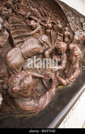 Détail de la Battle of Britain Memorial à quai à Londres, Angleterre, Royaume-Uni. Banque D'Images