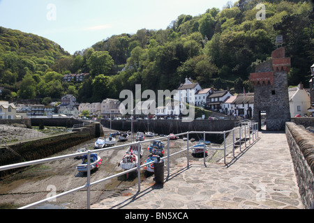 La ville de Lynmouth, Devon, Angleterre, Royaume-Uni Banque D'Images