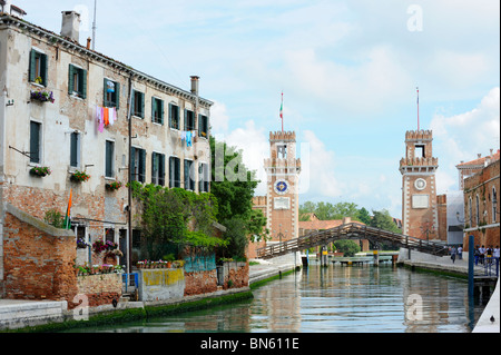 Le Rio del'Arsenale Canal menant à l'Arsenale à Castello, Venise Banque D'Images