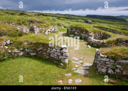 L'ancien règlement Chysauster près de Penzance en Cornouailles, le mieux conservé d'établissement de l'âge du fer dans l'ouest du pays. Banque D'Images