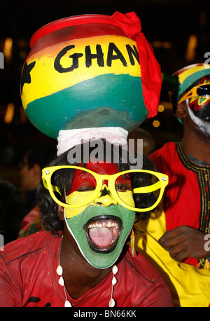 GHANA URUGUAY VENTILATEUR V GHANA AFRIQUE DU SUD JOHANNESBURG SOCCER CITY 02 Juillet 2010 Banque D'Images