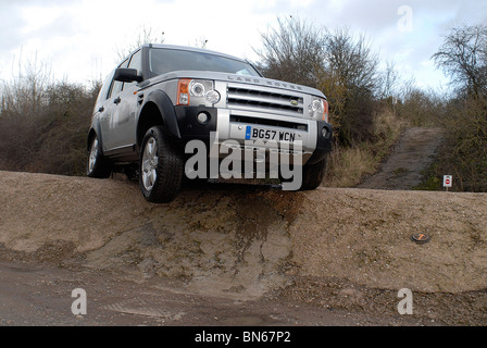 Une norme Land Rover Discovery à Solihull LR le terrain d'essai, 05-02-2008. Photos de John Robertson. Banque D'Images