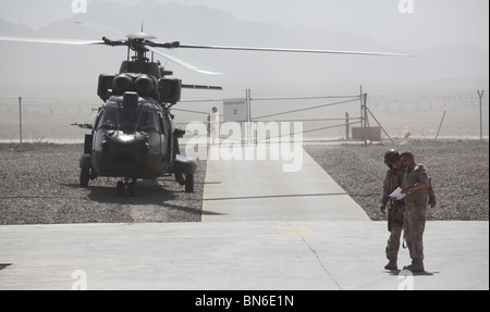 Dutch airforce à Uruzgan, Afghanistan Banque D'Images