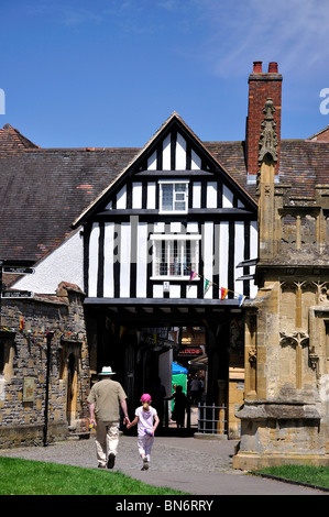 Abbé Reginald's Gateway, Evesham, Worcestershire, Angleterre, Royaume-Uni Banque D'Images