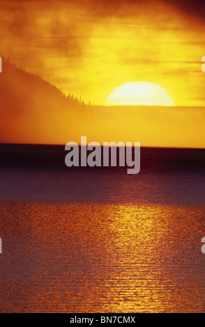 Coucher de soleil sur l'Alaska Cook Inlet Turnagain Arm Banque D'Images