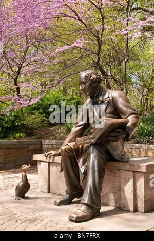 Statue de Hans Christian Andersen, Central Park, NYC Banque D'Images