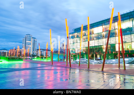 L'Architecture Moderne du Grand Canal de Dublin dans la zone des docks. Banque D'Images