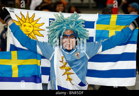 URUGUAY URUGUAY V VENTILATEUR CÉLÈBRE HOLLAND GREEN POINT STADIUM CAPE TOWN AFRIQUE DU SUD 06 Juillet 2010 Banque D'Images