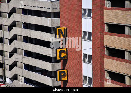 Parking NCP Churchill Square, Cannon Place, Brighton, East Sussex, Angleterre, Royaume-Uni Banque D'Images