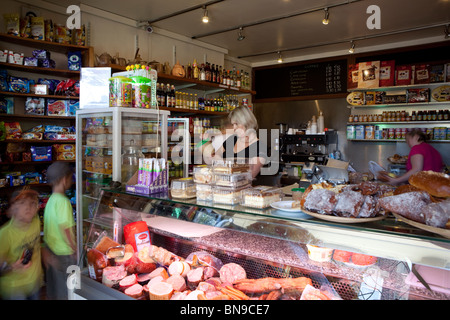 Polsmak, Polish shop, Balls Pond Road, London Londres Banque D'Images