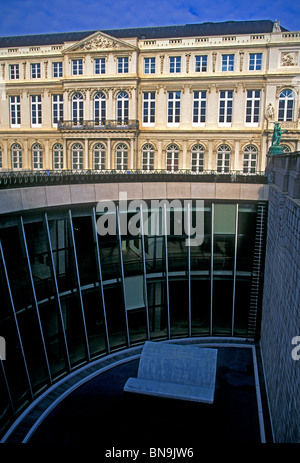 Palais de Charles de Lorraine, Musée d'Art Moderne, de la Place du Musée, ville de Bruxelles, Bruxelles, Bruxelles-Capitale, Belgique, Europe Banque D'Images