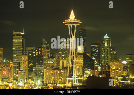 États-unis, Washington, Seattle, ville skyline at night, Space Needle. Banque D'Images