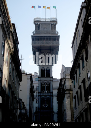 Le style Gothique Elevador de Santa Justa Do Carmo à Baixa Lisbonne Portugal Banque D'Images