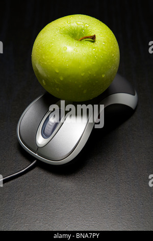 Sur une souris d'ordinateur Apple Banque D'Images