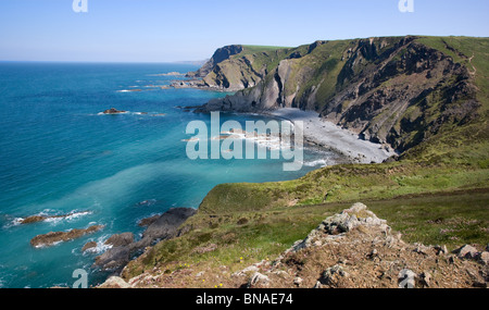 Voir plus de point d'aiguillat vers Falaise près de henné Morwenstow sur le south west coast path en Cornouailles du Nord Banque D'Images