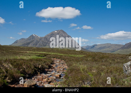 Coupall Buachille et rivière Etive Mor Glencoe Ecosse Highland Banque D'Images