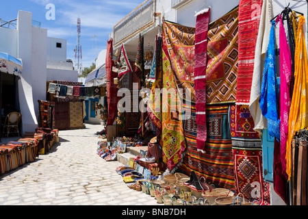 Magasin local au centre de Houmt Souk (la capitale de l'île), Djerba (Tunisie) Banque D'Images