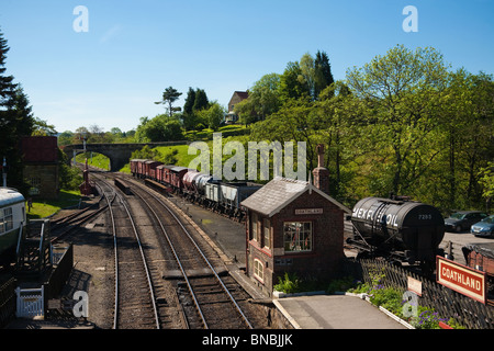 Goathland station qui en vedette dans le film de Harry Potter en été sur le North York Moors. Banque D'Images