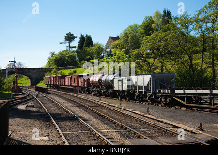 Goathland station qui en vedette dans le film de Harry Potter en été sur le North York Moors. Banque D'Images