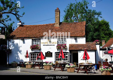 White Horse Inn, Longford Village, le London, Greater London, Angleterre, Royaume-Uni Banque D'Images