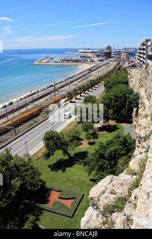 Tarragone est une ville située au sud de la Catalogne, au nord-est de l'Espagne, par la Méditerranée. Banque D'Images